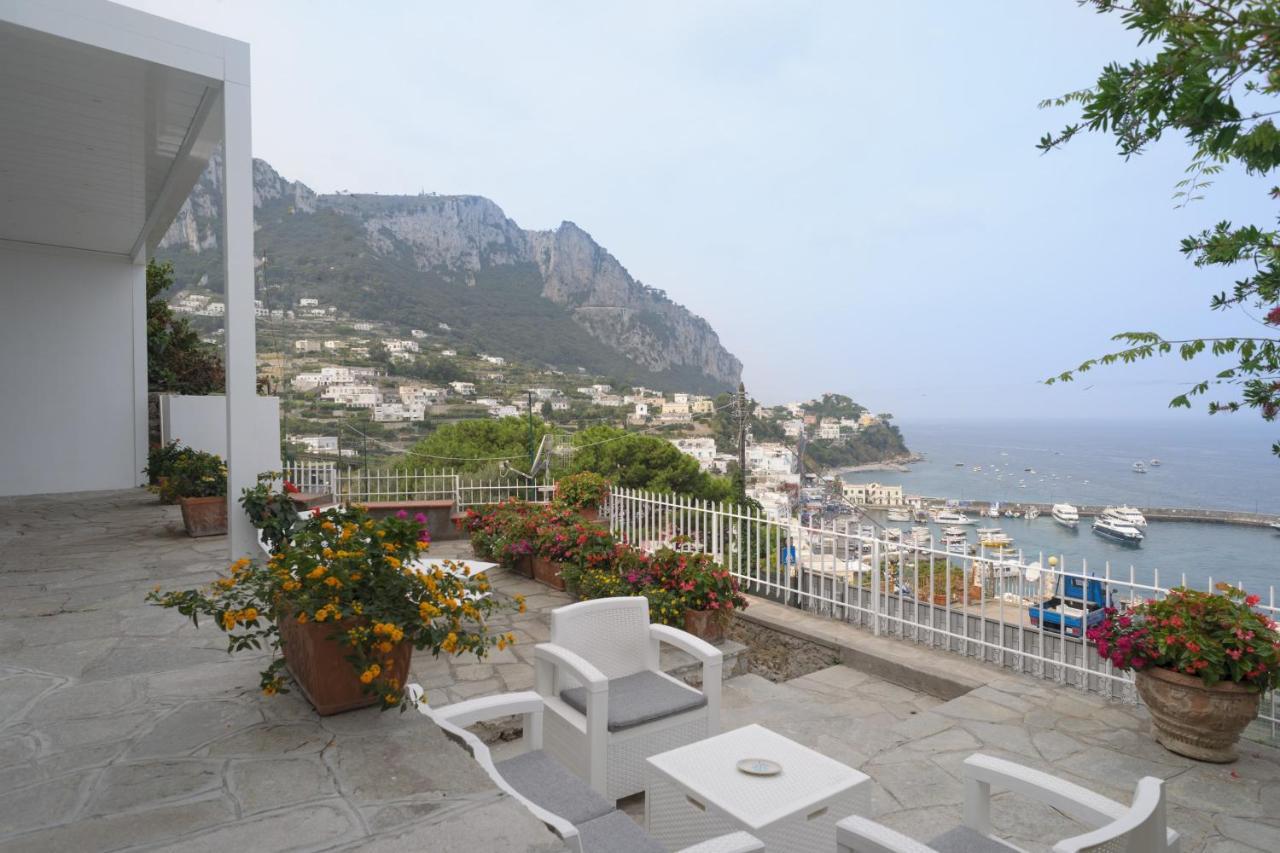Casa Capri Me Villa Exterior photo